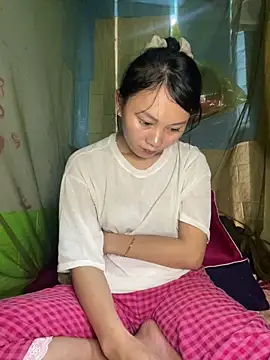 Lucky-baby077 webcam