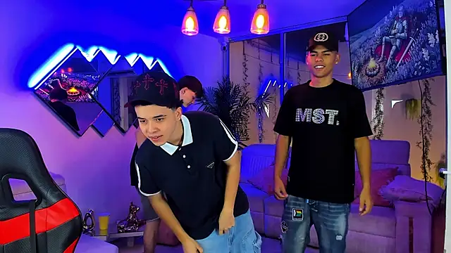 houseofwarrios - Houseofwarrios's free webcam - UK Sex Cams