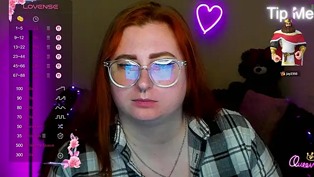 Alicia_love00 webcam