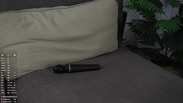 ClarineCasebolt webcam