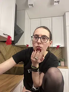 martiniiselenna (F young) - Topless