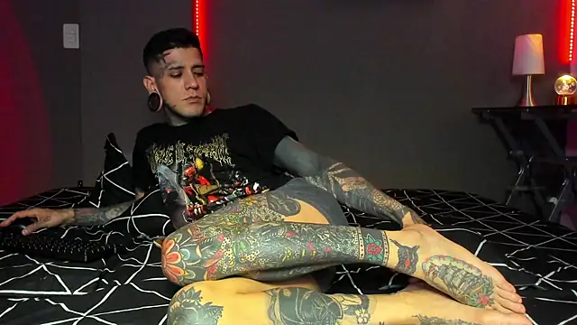 cleoo_jhonny (Ask my age) - FOOT JOB