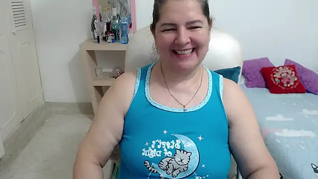 leonela_69 webcam