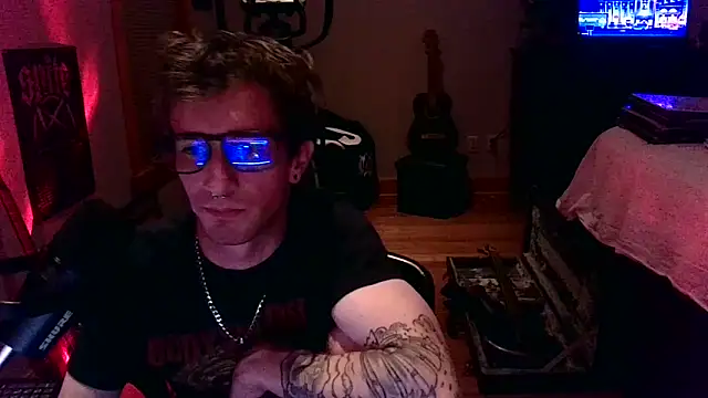 LEVIATHANX666 webcam