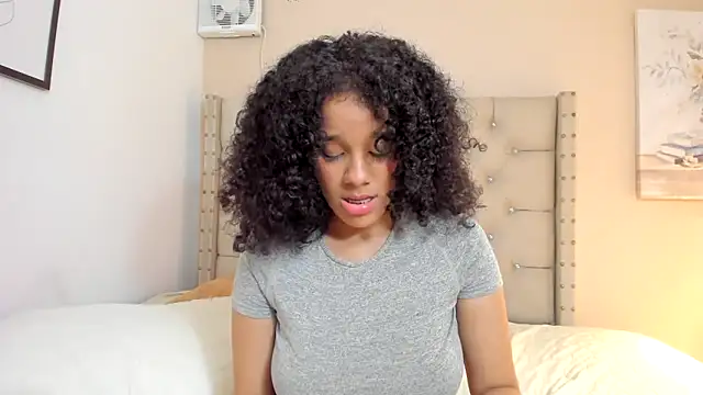 vanesasexyhot21 webcam