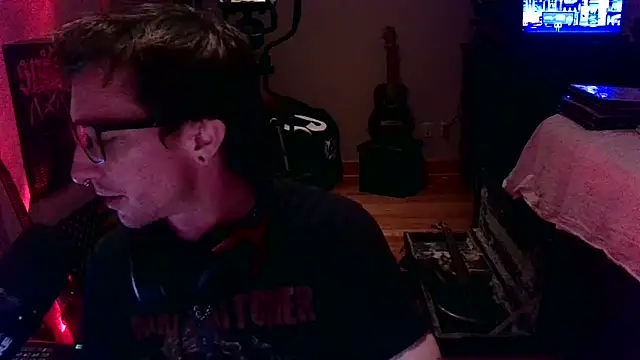 LEVIATHANX666 webcam