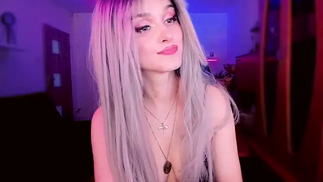 MistressJolie webcam