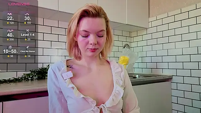 me1inmonro - Me1inMonro's free webcam - UK Sex Cams