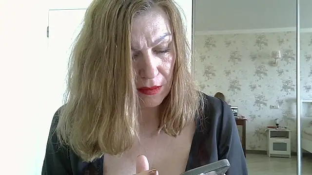 Alexandra-Rosee webcam