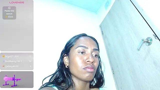 avaleri_cherry webcam