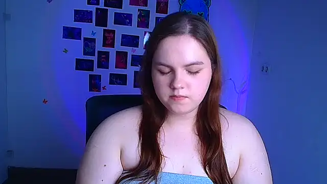 Kitty_Mia_Kitty webcam