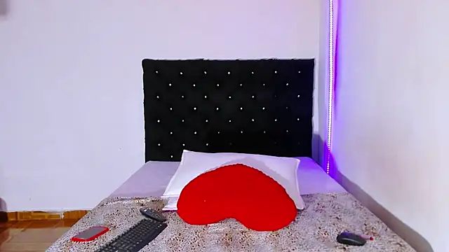 valen_colombian69 webcam