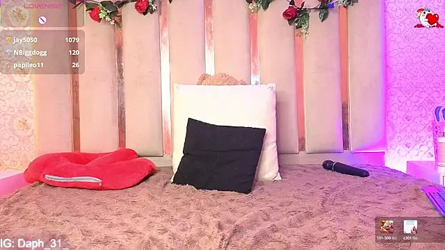 Daphnne_tay webcam
