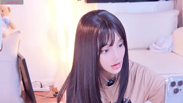 Yr_kitten_333 webcam