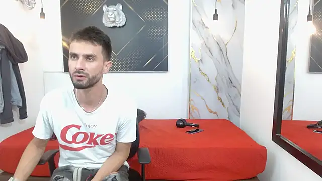 KingOfTemptation webcam