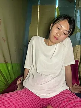 Lucky-baby077 webcam