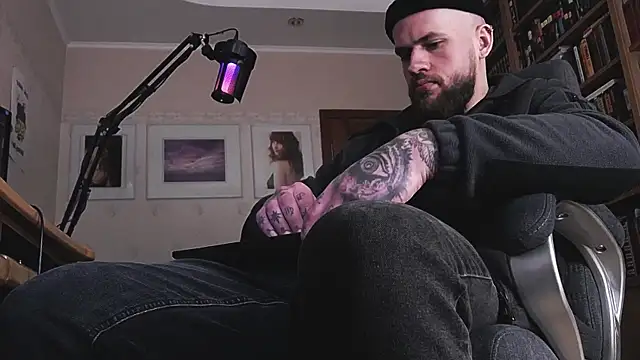 FindomJason webcam