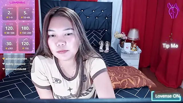 XxSexyPinay4uxX webcam