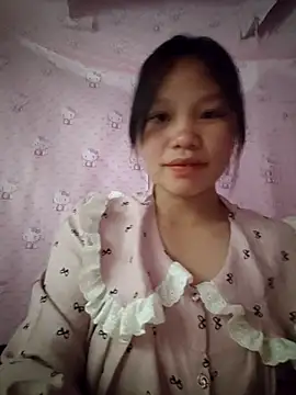 linh-miu99 webcam