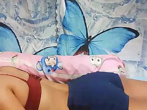 AsianHornyPussy69 webcam