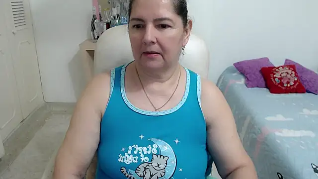 leonela_69 webcam