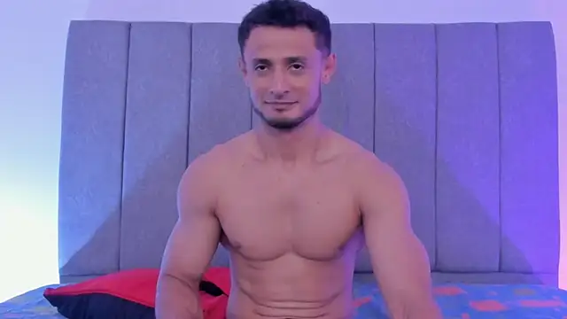 Adonys_Lewis_ webcam