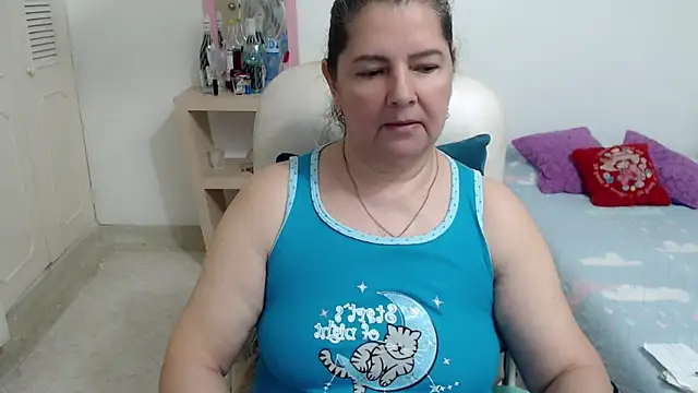 leonela_69 webcam