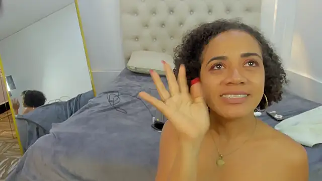 charlotte_dante212 webcam