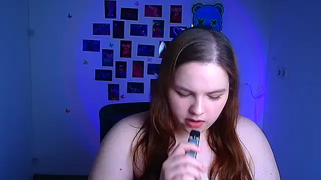 Kitty_Mia_Kitty webcam