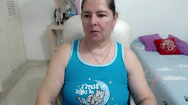 leonela_69 webcam