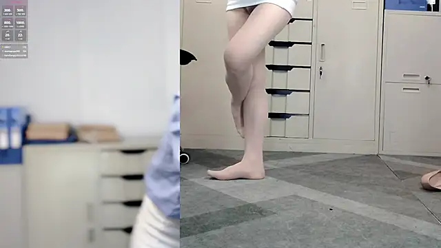 Lynnalltop-165-KeKe webcam