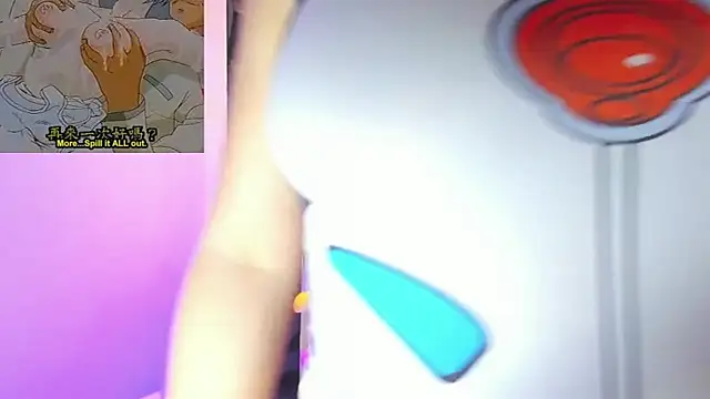 megan_whitee__ webcam