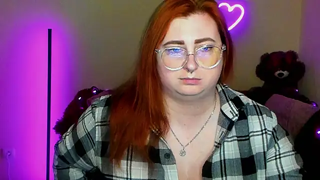 Alicia_love00 webcam