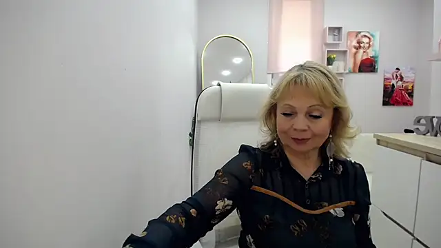 Milla_Cutie18 webcam