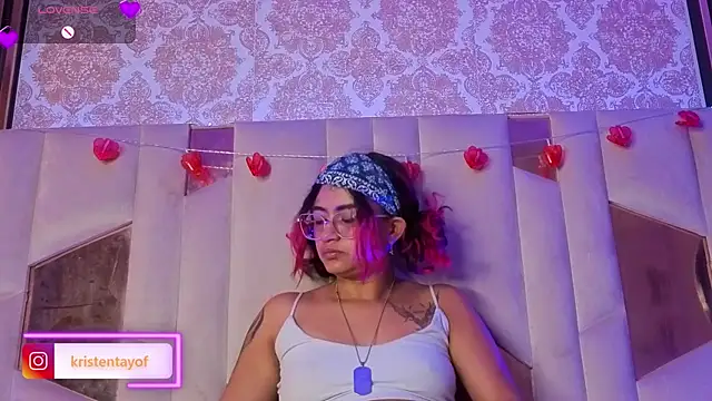 kristen_tay webcam