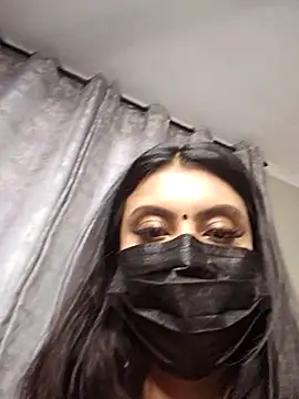 TemptingMiss_Daisy webcam