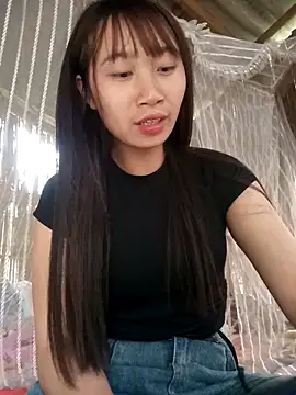 Linh_sexy98 webcam