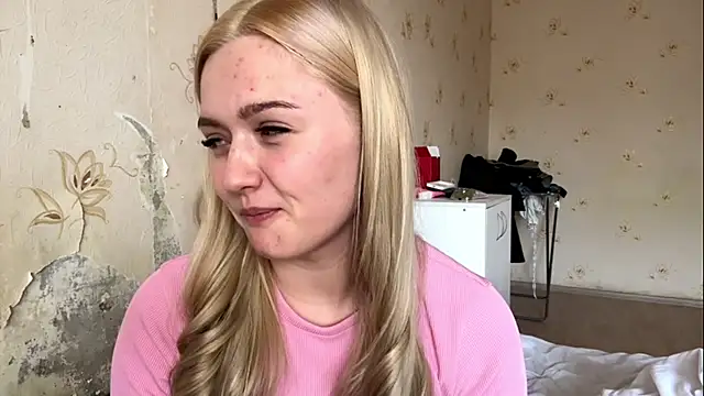 Sophia_Blonde webcam