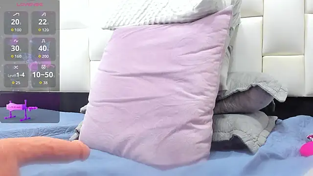 camila__herrera webcam