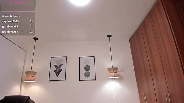 Karliie_kloss_ webcam