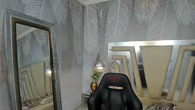 ValerySkinnyy webcam