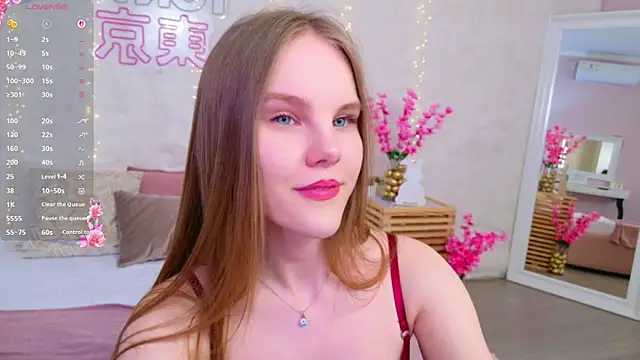 Lili_Lohan webcam