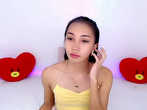 Sweet_kittyxx webcam