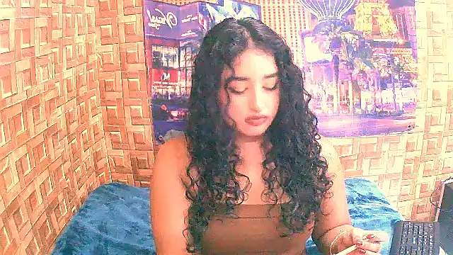 IndianAngel4u webcam