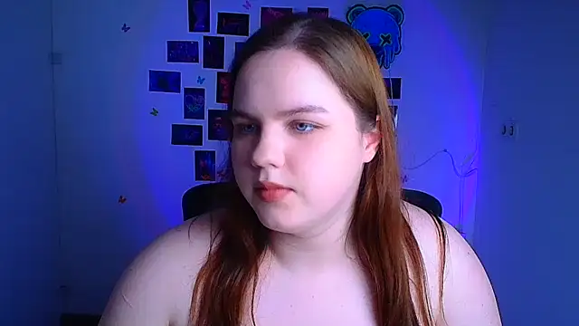 Kitty_Mia_Kitty webcam