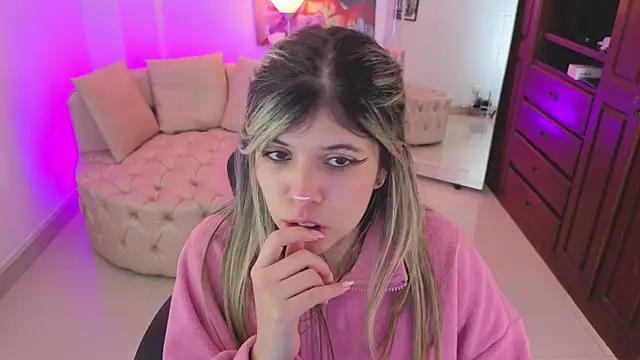 NATAASHA___ live sex cam