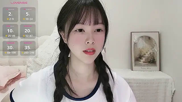 美女Anna-2005在线直播