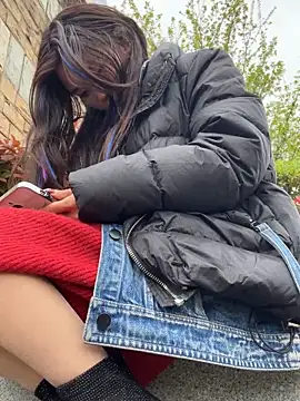 美女luna-sisi在线直播