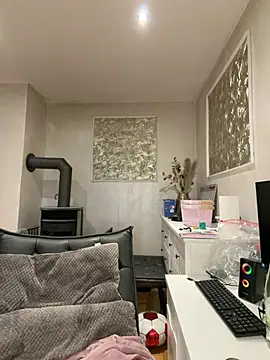 AileenInkOfficial webcam