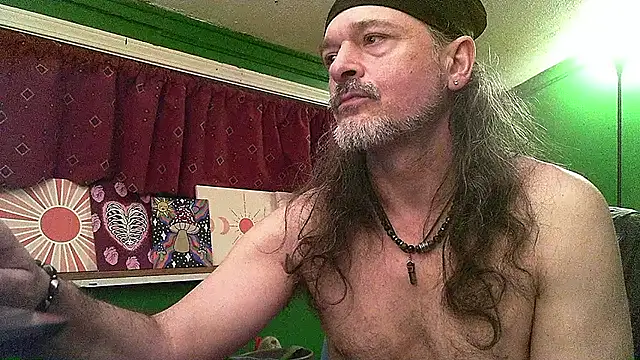 HippieDad333 webcam
